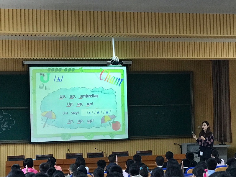市直中学英语“校际合作教研”活动在我校成功举行