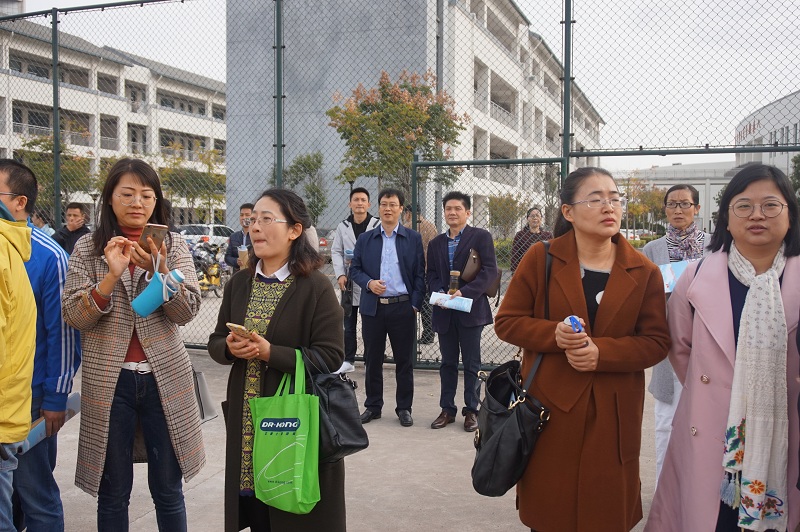 我校全体教师到江苏省响水中学观摩学习