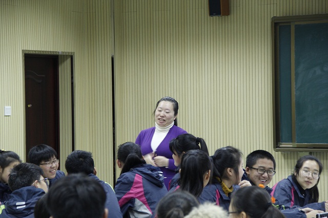 我校成功举办第二届“让学引思•三动课堂”教学展示活动
