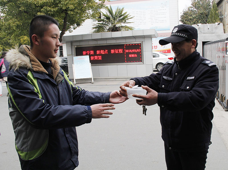 我校举行元宵节传统文化主题实践活动