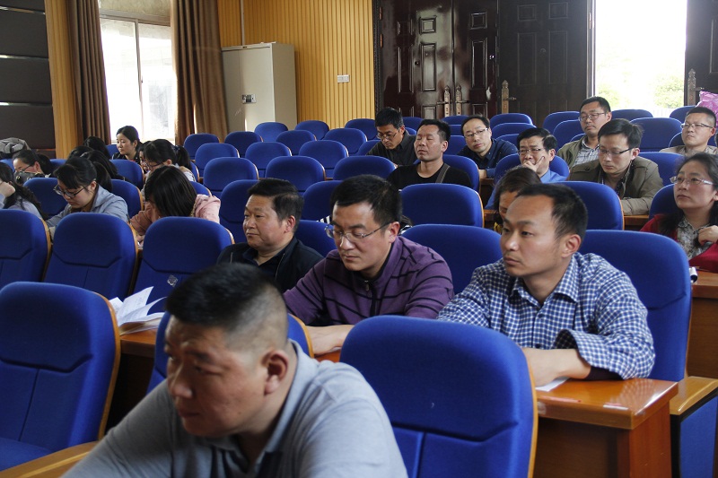 我校开展“两学一做”学习教育活动（十五）