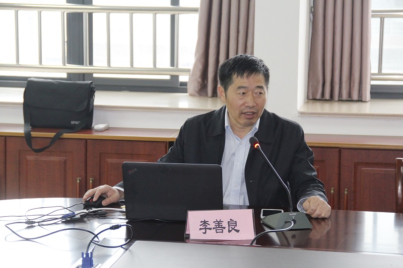 全国著名数学教育专家莅临我校开设讲座