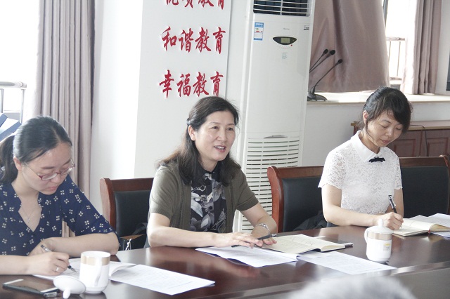 市总工会调研组一行来我校调研工会工作