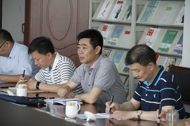 市总工会调研组一行来我校调研工会工作