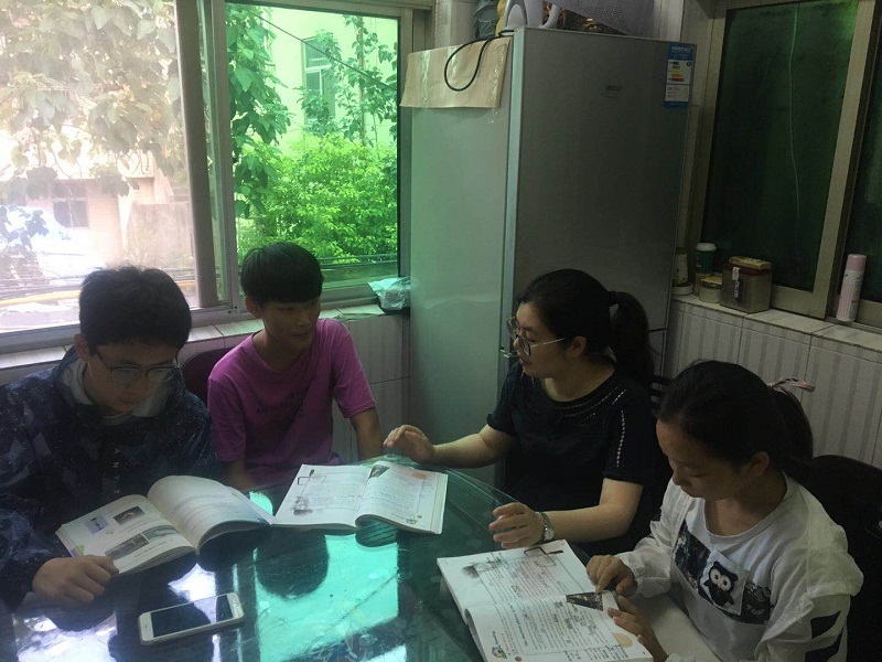 市明达中学初二年级暑期活动掠影