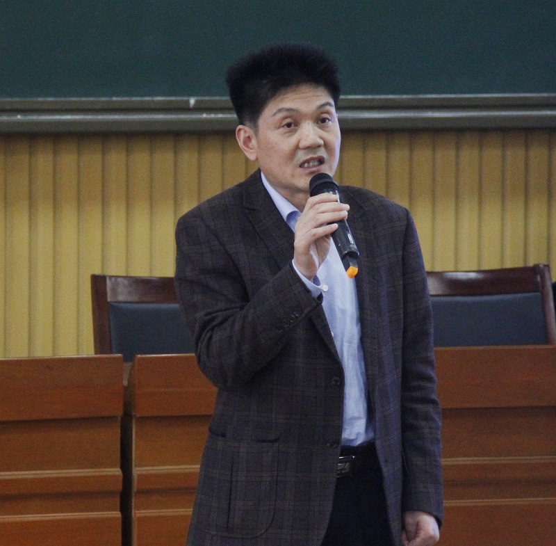 2018年盐城市中学信息化教学研讨活动在我校举行
