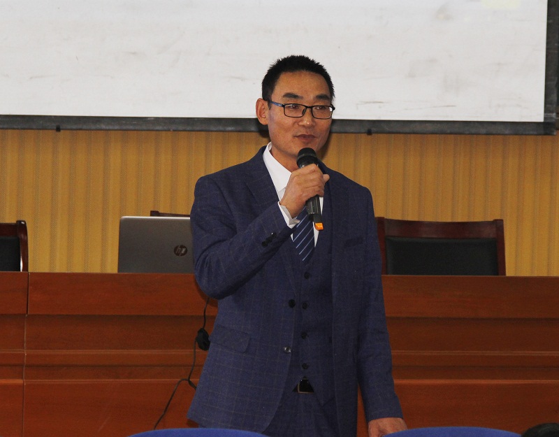 2018年盐城市中学信息化教学研讨活动在我校举行