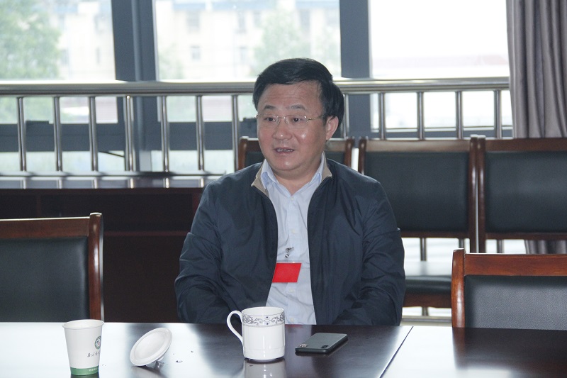 市教育局领导莅临我校调研指导
