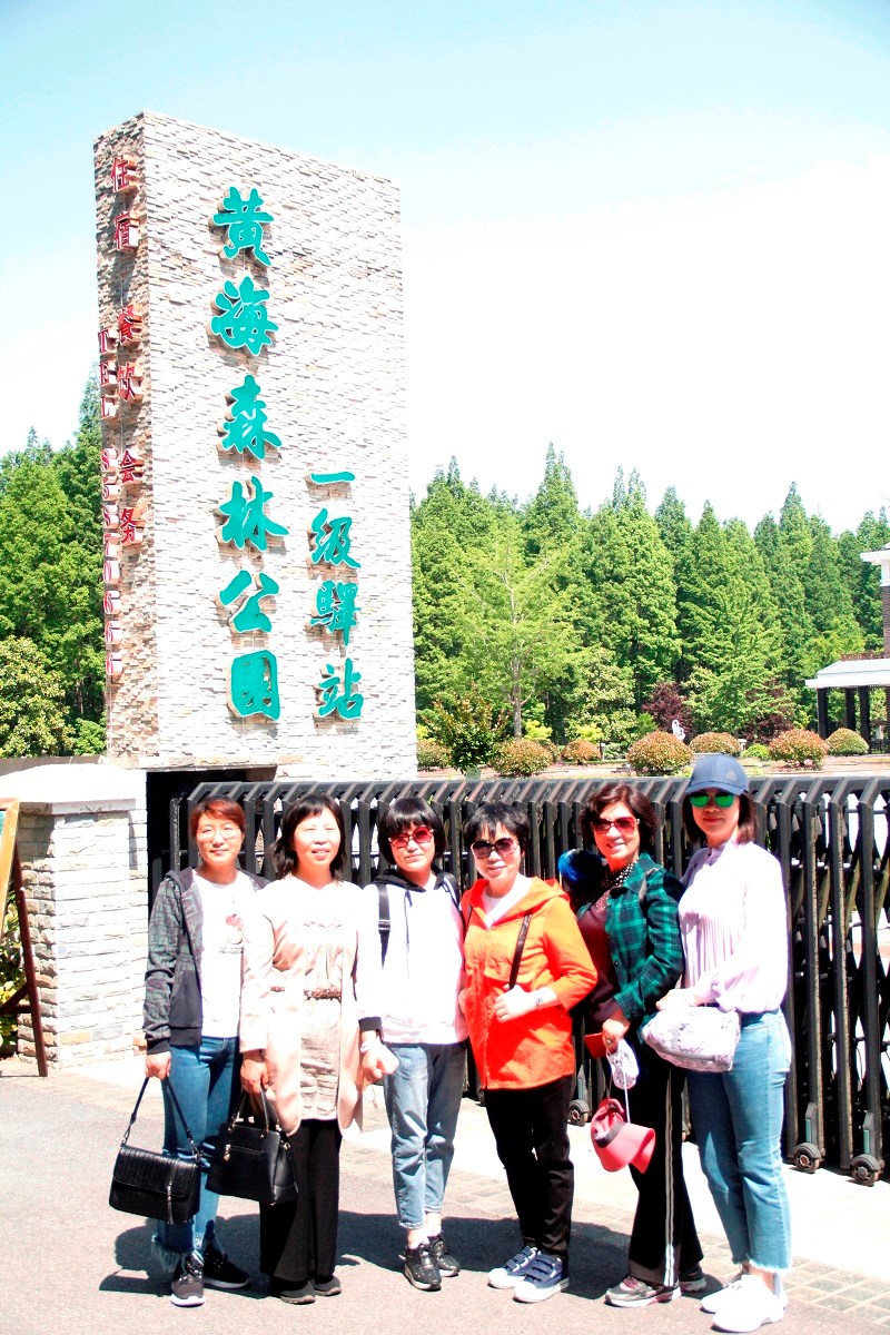 我校组织退休教师美丽家乡行