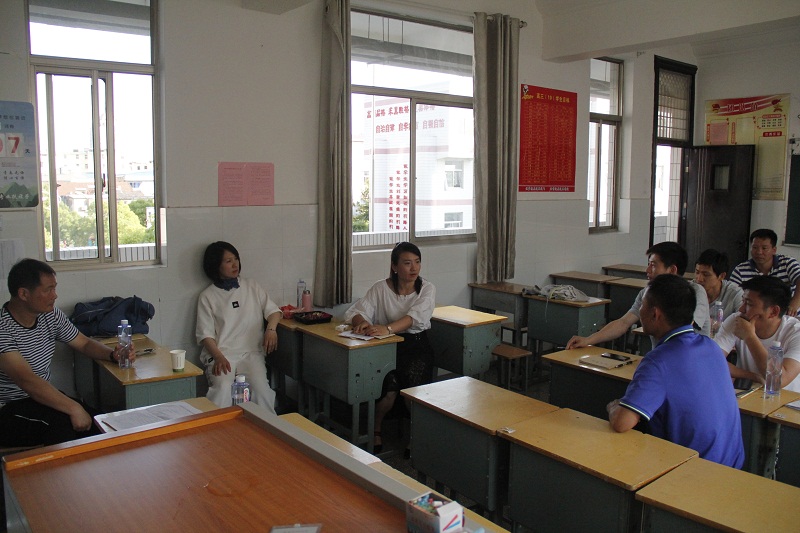 金陵中学教育教学管理团队莅临我校开展校际联盟交流活动