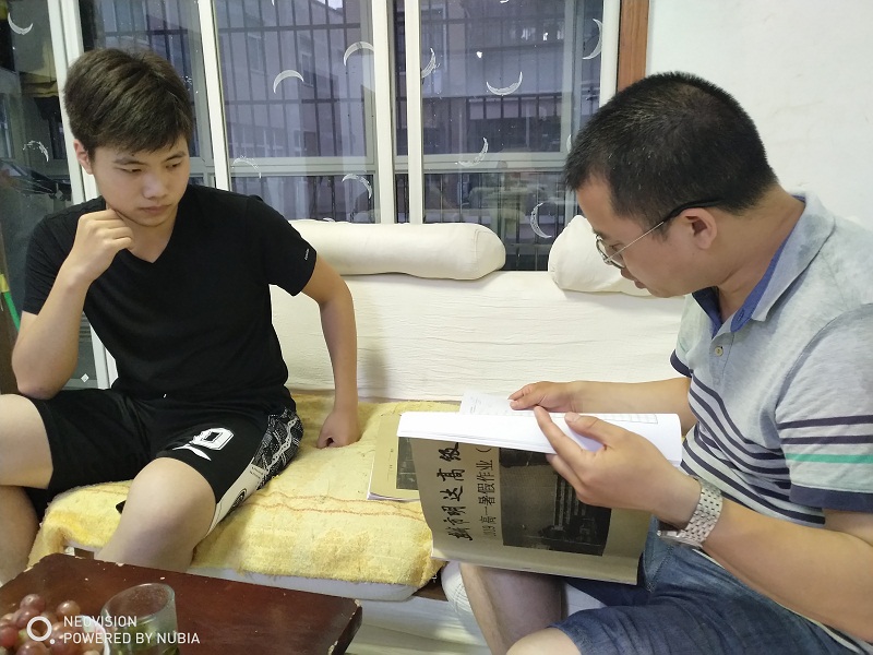 传递爱心温度  播撒教育清凉