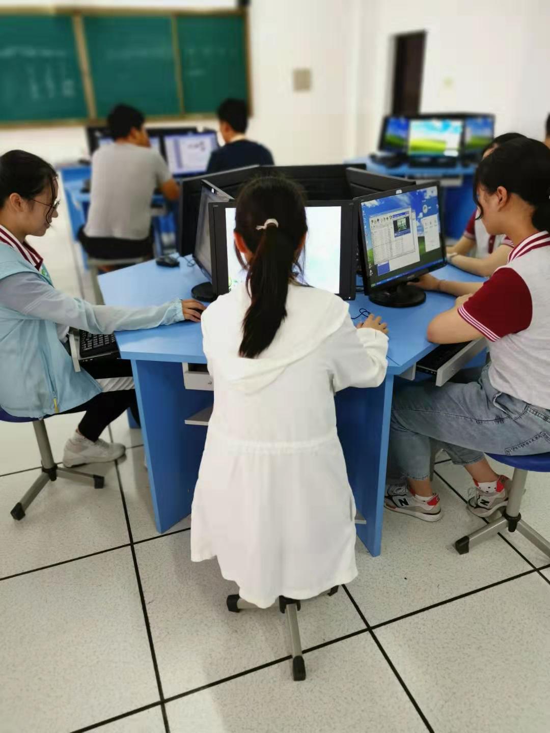孩子，这里才是你们快乐度假的乐园