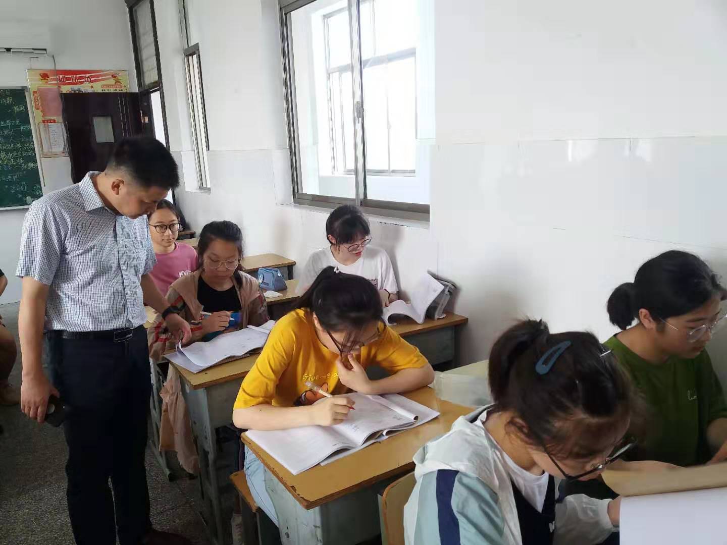 孩子，这里才是你们快乐度假的乐园