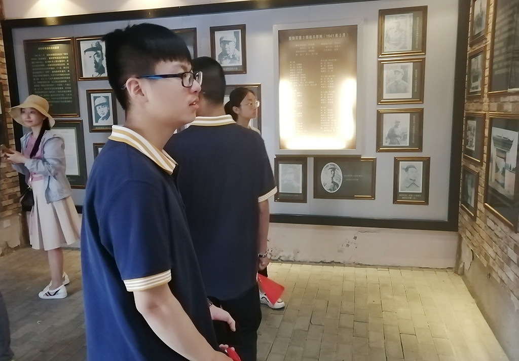 寻访红色足迹，传承铁军精神
