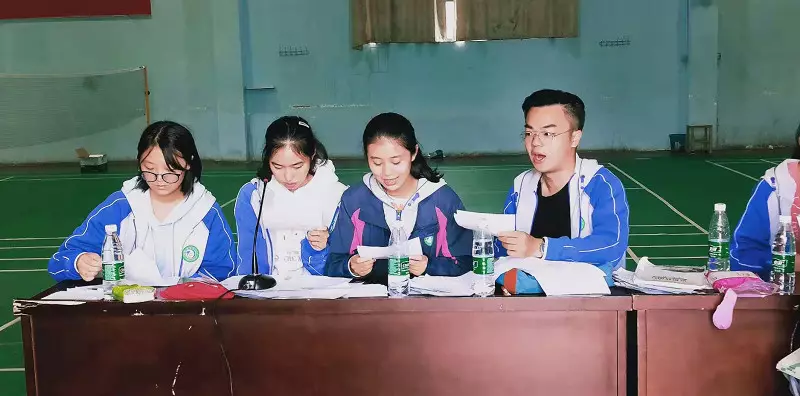 速度点燃激情  距离丈量青春  奉献书写华章 ——盐城市明达高级中学第27届体育运动会圆满闭幕