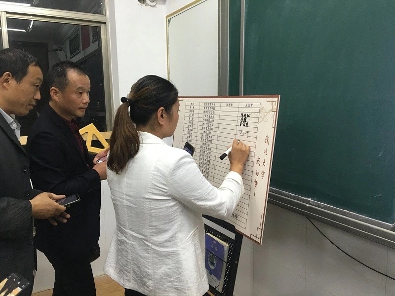 因材施教  分类指导 ——我校召开高三美术专业生生涯规划指导家长交流会