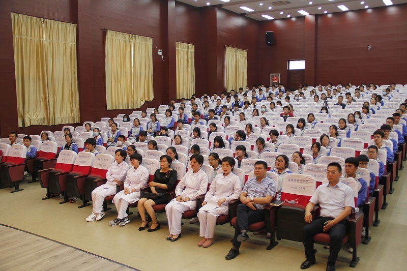 我校举行“最美逆行者”访谈活动 我校举行“最美逆行者”访谈活动