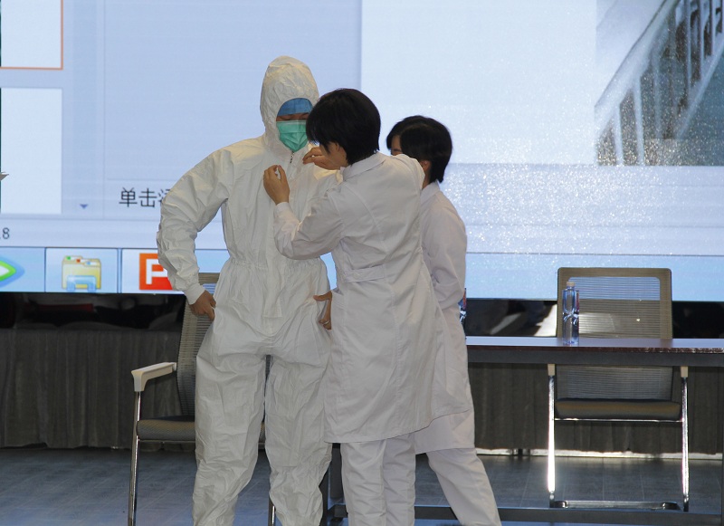 我校举行“最美逆行者”访谈活动 我校举行“最美逆行者”访谈活动
