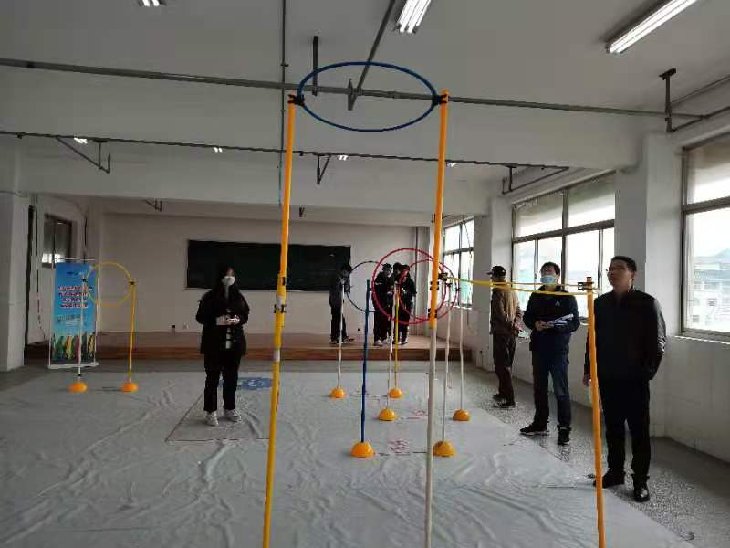 创客活动让我们更智慧：航模活动