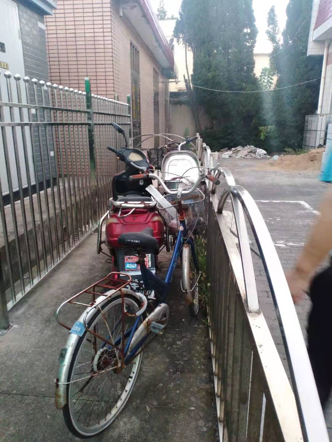 盐城市明达高级中学进行全校安全隐患大排查